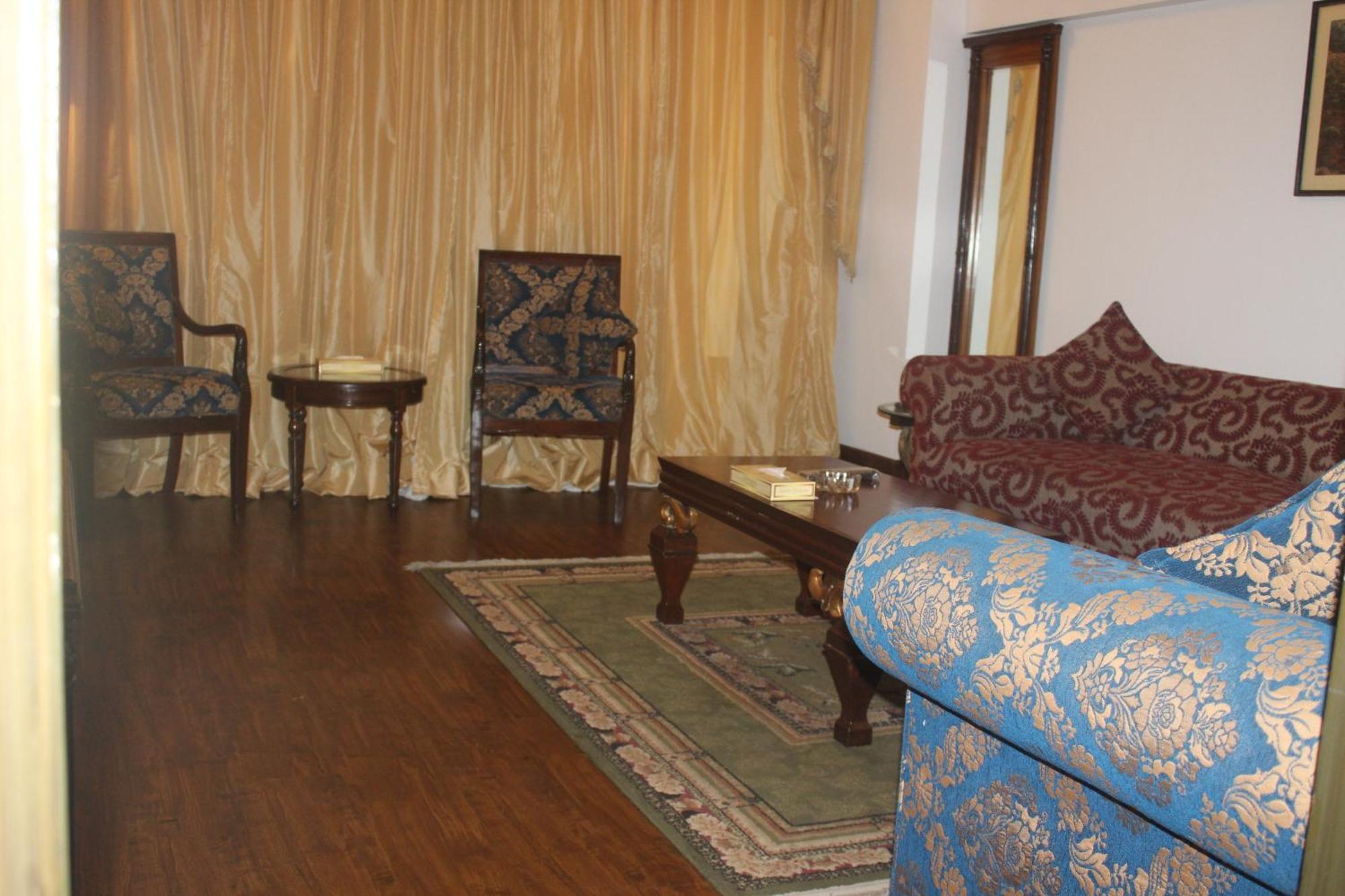 Mehran Hotel Karachi Esterno foto